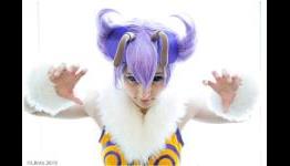 We Just Can’t Get Enough of This Stunning Q-Bee Cosplay