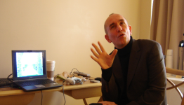 Molyneux shares his strategy for indie development