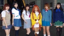Dengeki Game Festival 2014: cosplay, announcements, chocolate mosaics and more