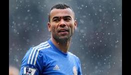 Real Madrid ‘offer Ashley Cole £8million two year deal to leave Chelsea in the summer’