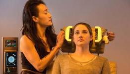 Uncut Interview – Shailene Woodley for Divergent