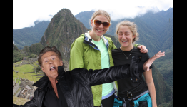 Introducing Auto Awesome Photobombs with David Hasselhoff – Satire
