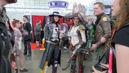Cosplay Etiquette 101: How to Respectfully get the shot