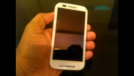 Motorola Moto E Review and Unboxing