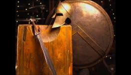 Swatton Forges King Leonidas’ Sword from 300 in Real Life