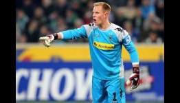 Barcelona sign Ter Stegen from Borussia Monchengladbach