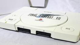This white FFVII branded PS1 will make you want to throw away your money