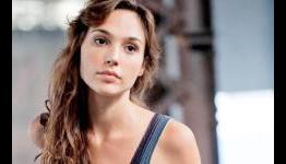 Gal Gadot Moves On From Batman V. Superman: Dawn Of Justice To Triple Nine?
