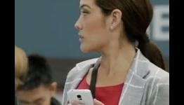 New Samsung Galaxy S5 ad suggests iPhone users are “wall huggers”
