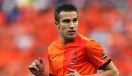 Team Focus: Van Gaal’s Stubbornness Hinders Van Persie’s World Cup Impact