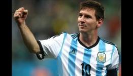 Maradona: I’ll roll out the red carpet for Messi if he surpasses me on Sunday