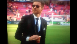 Real Madrid willing to listen to offers for Xabi Alonso amid concerns over midfielder’s weight