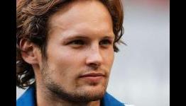 Scholes: Blind not strong enough for Man Utd