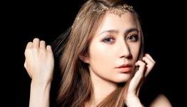 Sarah Àlainn talks about her Japanese music career and game themes