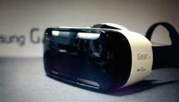 Samsung admits Gear VR headset is not suitable for children