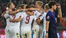 Hiddink’s Netherlands suffer another defeat