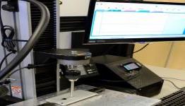 Apple Uses Windows XP to Test Their Bendable iPhones
