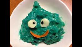 We try bright blue Dragon Quest slime curry, live to tell the tale