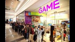 Are midnight game launches worth it?