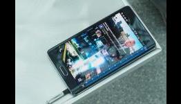 Engadget – Samsung Galaxy Note Edge review: Innovation, experiment or gimmick?