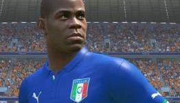 5 reasons why PES 2015 is better than FIFA 15