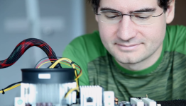 Game developer to livestream game development from scratch, teach others while doing so