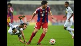 Alonso: Hard for a German to beat Messi & Ronaldo to Ballon d’Or