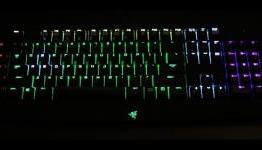Keyboard shootout: Logitech G910 Orion Spark vs. Razer Blackwidow Chroma