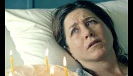 Jennifer Aniston Chases Pills With Wine In ‘Cake’ Trailer
