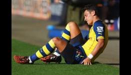 Xavi & Ozil on Fifa FIFPro World XI midfielders shortlist