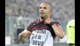 Bruno Peres’ Unbelievable 80m Run And Goal Against Juventus [Video]
