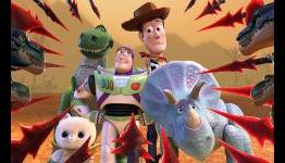 Wallace Shawn Discusses Toy Story That Time Forgot And Toy Story 4