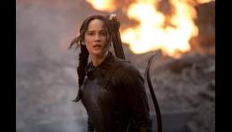 Visual-M Media: The Hunger Games: Mockingjay – Part 1 Movie Review
