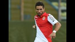 Arsenal ‘begin transfer talks to sign Monaco star Joao Moutinho’