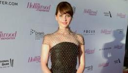 ‘Star Wars’ Stand-alone Movie to Star Felicity Jones