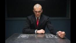 Official Hitman Agent 47 Trailer