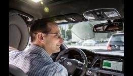 Rivals Google and Apple Fight for the Dashboard