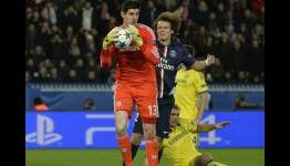 Courtois: Chelsea must not park the bus against Paris Saint-Germain