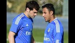 Navas: I want to oust Casillas as Real Madrid No.1