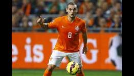Netherlands – Turkey Preview: Captain Sneijder confident despite absent stars