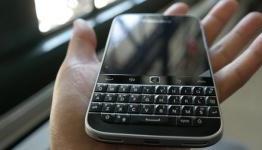 BlackBerry Classic review: expensive nostalgia | Gearburn