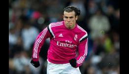 The 10 fastest footballers in the world – find out who’s number one