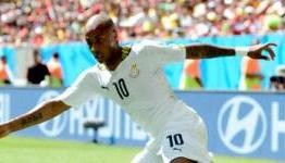 Roma lead Ayew race