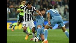 Juventus 2-0 Lazio: Tevez and Bonucci take hosts closer to the title