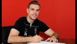 Henderson signs new long-term LFC deal