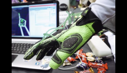 Virtual reality gets physical with Hands Omni