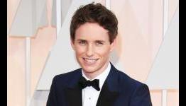 Eddie Redmayne Officially Joins Fantastic Beasts And Where to Find Them