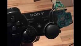 FIFA player smashes controller, gets Mario Gotze to replace it