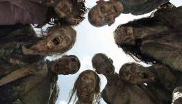 Robert Kirkman Confirms Walking Dead, Fear The Walking Dead, & Outcast Comic Con Trailers