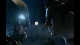 Ben Affleck To Team With DC’s Geoff Johns On Stand-Alone ‘Batman’ Film: Comic Con